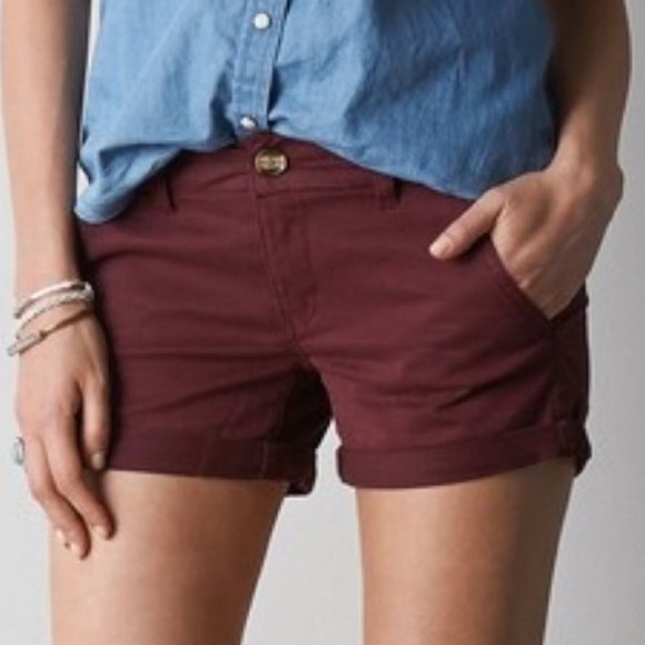 AMERICAN EAGLE MIDI TWILL SKINDIGO Stretch Lycra MAROON SHORTS! Size 4 NWT! - Picture 3 of 6